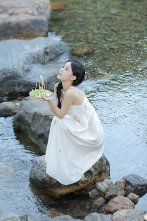 办公室blnp高h嗯啊巨肉视频