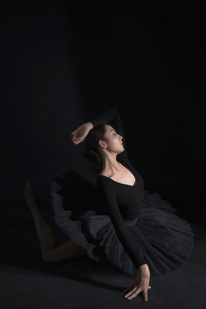 闪闪的红星电影下载